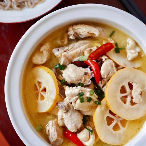 Yunnan Sour Papaya Stewed Chicken
